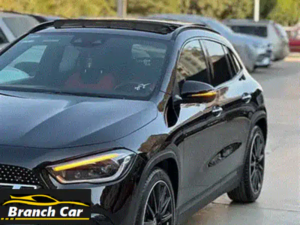 مرسيدس بنز GLA 200 2024 AMG - فرصة ذهبية! (رخصة حتى أكتوبر 25)
