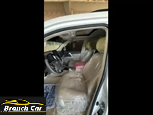 تويوتا لاند كروزر 2019 GXR V6 (Grand Touring) -  خيارك الأمثل للمغامرة والرفاهية!