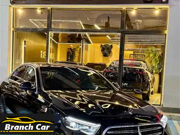 مرسيدس بنز E 2025 Designo: تجربة قيادة فاخرة لا تُضاهى!