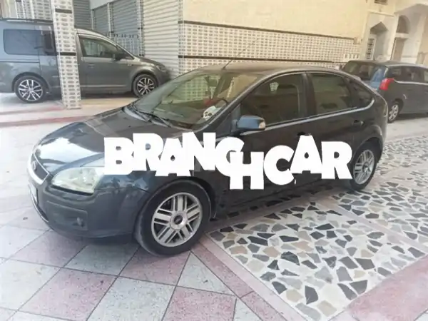 فورد غيا (Focus Ghia) نظيفة وعاملة بكفاءة - فرصة رائعة!