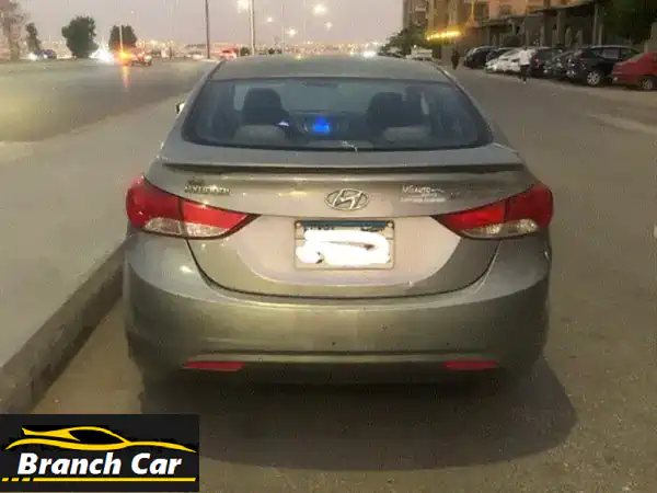 Hyundai Elantra 2012