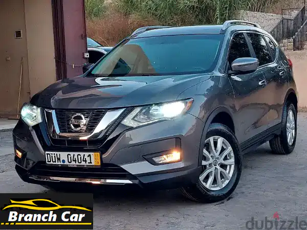 نيسان روج 2018 (SV) 4x4 - بحالة ممتازة!  سعر لا يُفوّت!