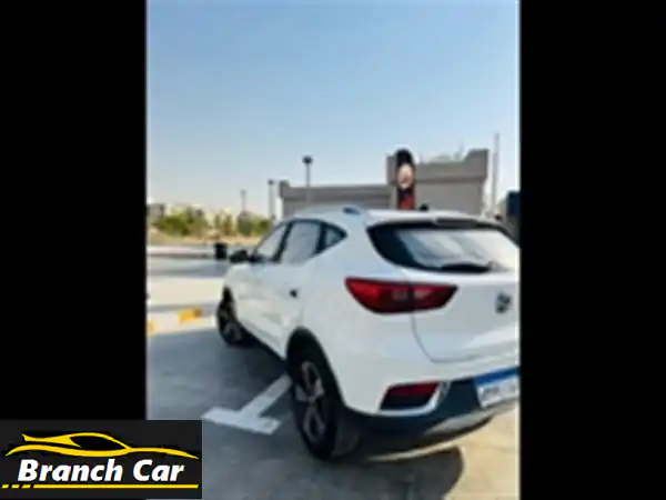 ام جي ZS 2021 فاخرة - كالجديدة!  (98,000 كم فقط)