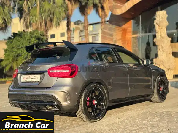 مرسيدس بنز GLA 45 AMG 2015 - بحالة ممتازة! (عداد 69,000 كم)