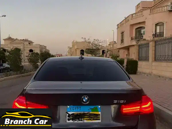 بي إم دبليو 318i موديل 2018 - فابريكا بالكامل -  فرصة ذهبية!