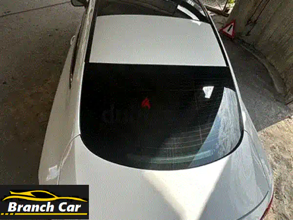 مرسيدس بنز C-Class كوبيه 2017 بيضاء - فرصة لا تُفوّت!