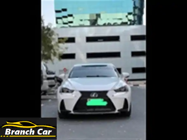 لكزس IS 2019 بحالة ممتازة للبيع في دبي - فرصة لا تُفوّت!