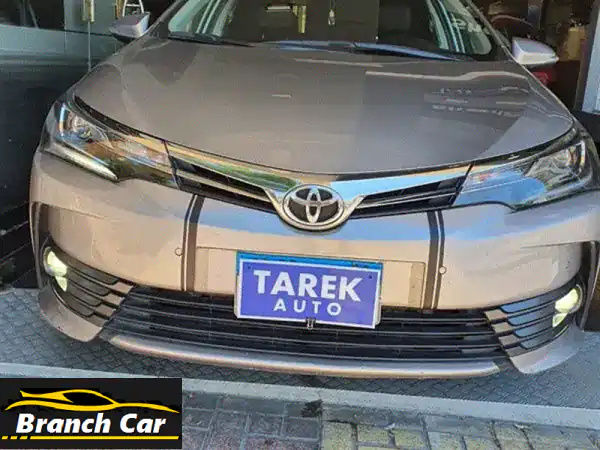 تويوتا كورولا 2019 - فل كامل - ماشية 94,000 كم فقط! - فرصة...