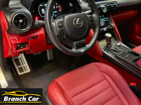 لكزس IS350 F Sport 2023 ✨ بحالة ممتازة! 20,000 كم فقط - فرصة ذهبية!