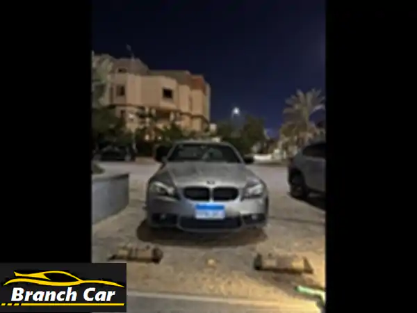 بي ام دبليو 318i (E90) 2010 معدّلة - حالة ممتازة! (عداد 288...