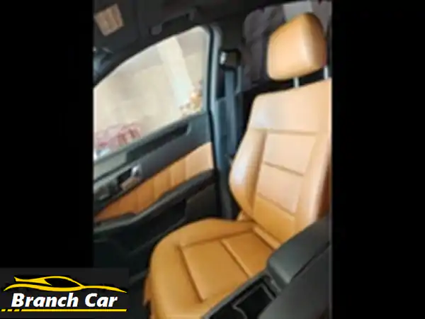 مرسيدس C250 Elegance 2010 - بيضاء لؤلؤية، بانوراما، فرش بيج، كاوتش جديد! (بدون مصروفات!)