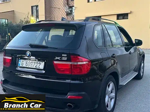 بي إم دبليو X5 2009 - سيارة عائلية فاخرة بحالة ممتازة!