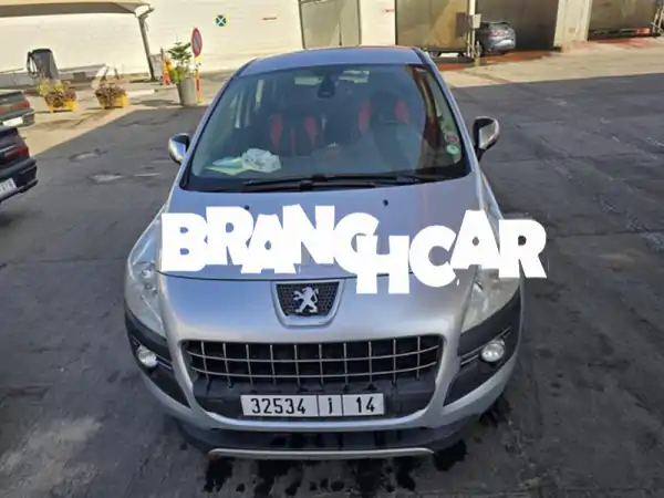 بيجو 3008 موديل 2014 بحالة ممتازة - فرصة لا تُفوّت!