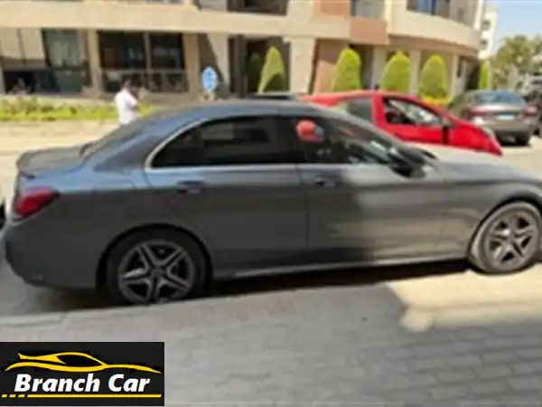 مرسيدس C300 AMG 2020 بحالة ممتازة - فرصة لا تُفوّت!