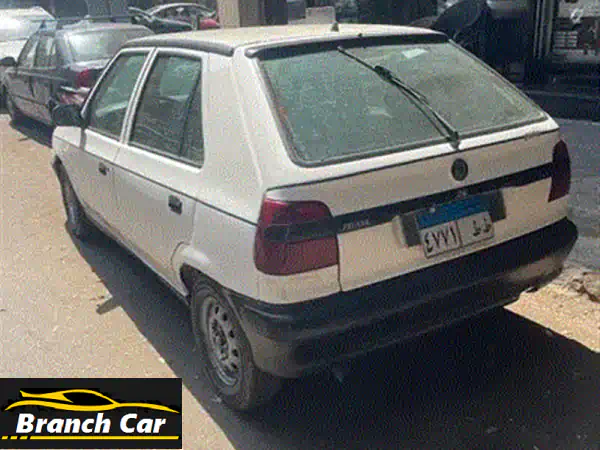 فليشيا ٩٦ سوداء بحالة ممتازة! رخصة سنتين، إطارات وبطارية جديدة، جنوط رياضية!