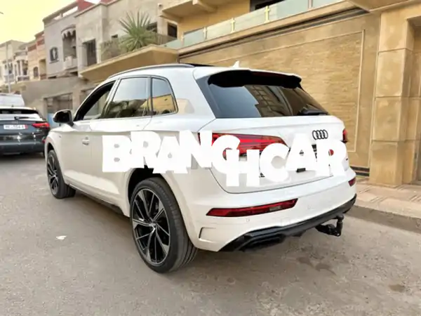 أودي Q5 S لاين بانوراميك 2023 -  فخامة وأداء استثنائي!