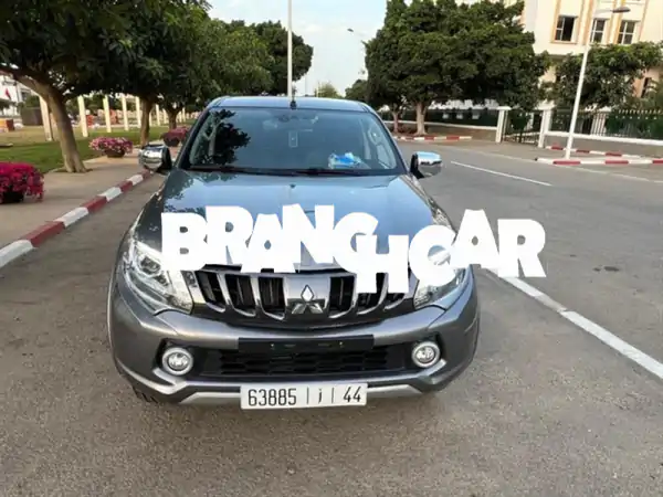 ميتسوبيشي L200 سُبوريترو -  فرصة ذهبية!  (97 ألف كم فقط!)