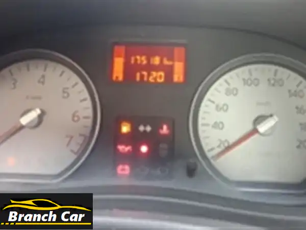 رينو سانديرو 2013 بحالة ممتازة - فابريكة...