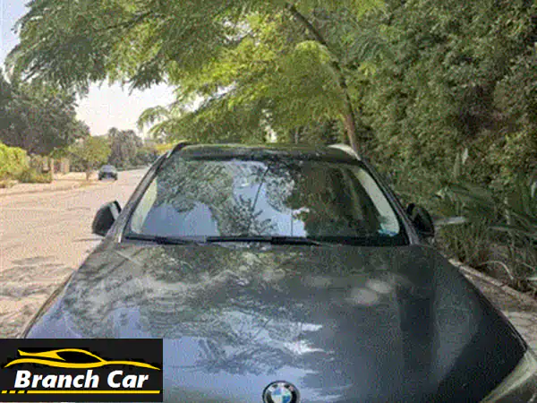 BMW X1 2019 بيضاء - بحالة ممتازة! صيانة دورية كاملة من Global Auto