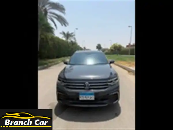 فولكس فاغن تيجوان 2023 (عداد 6000 كم) - حالة ممتازة!...