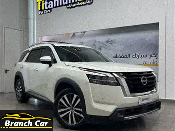 نيسان باثفايندر 2023: رحلة فاخرة بانتظارك! (بانوراما، 5 كاميرات، أبيض)