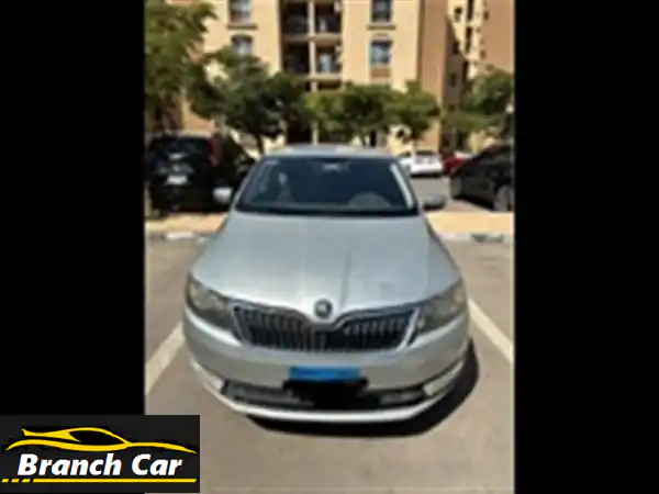 سكودا رابيد 2015 بحالة ممتازة! قريبة من الفابريكة -...