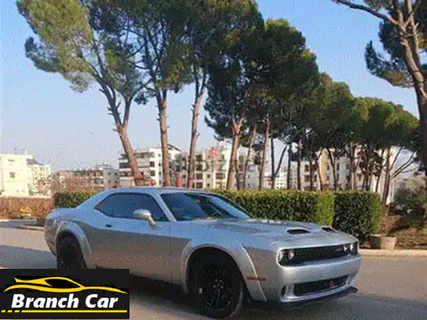 دودج تشالنجر SXT V6 2016 - بحالة معارض! فرصة ذهبية!