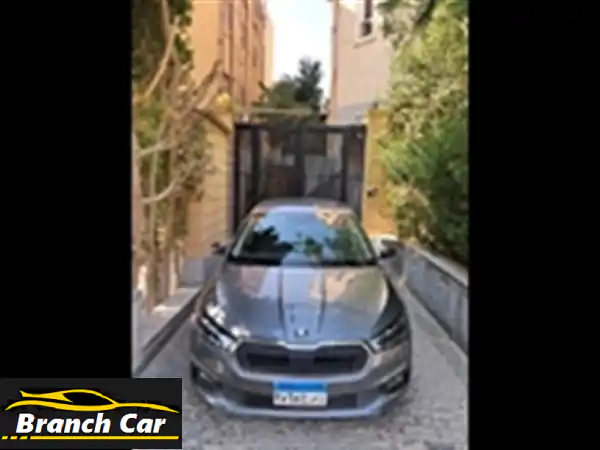 سكودا فابيا 2023 بحالة ممتازة - القاهرة الجديدة...
