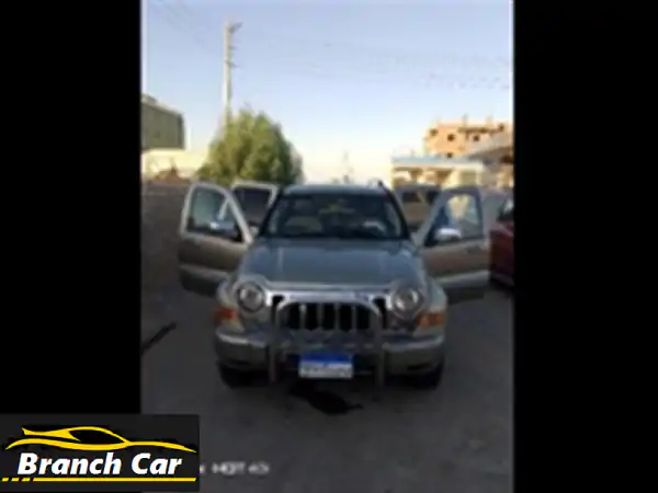 جيب ليبرتي 2006 بحالة ممتازة - أعلى فئة! سقف بانورامي، كاميرا خلفية، رخصة سنة كاملة!