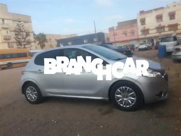 بيجو 208 جديدة - فرصة لا تُفوّت! تجهيزات كاملة بسعر مُميز