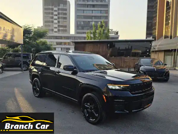 Jeep Grand Cherokee body 2025 Black edition 4x47 seats Top car CLEAN!