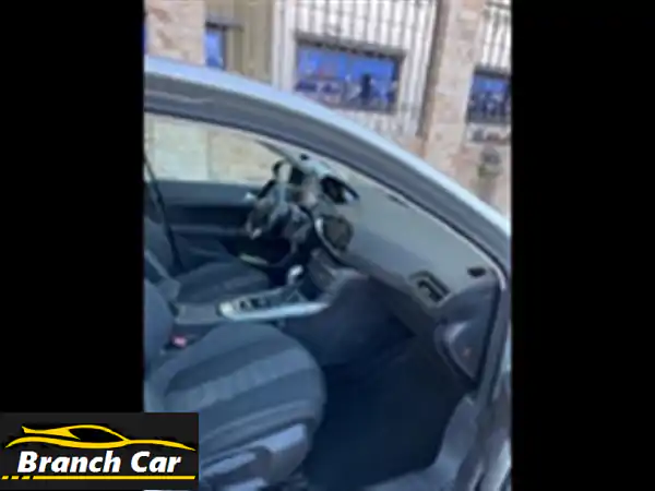 بيجو 308 2015 - حالة ممتازة! فرصة نادرة!