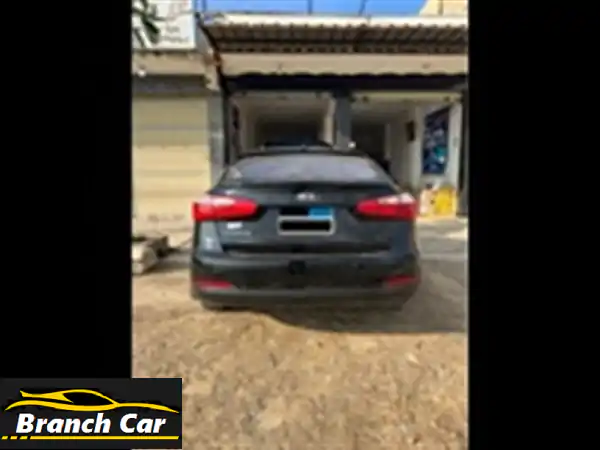 كيا K3 2014 خليجية - بحالة ممتازة! (101 ألف كم فقط)