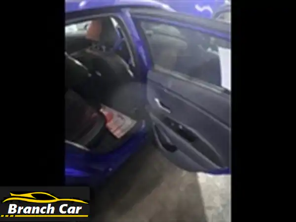هيونداي إلنترا CN7 فابريكا بالكامل - فرصة ذهبية...