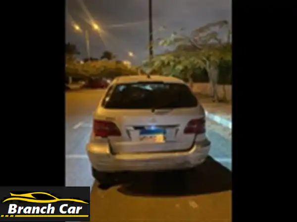 مرسيدس C-Class 2008 بحالة ممتازة - رخصة حتى يناير 2026! فرصة لا تُفوّت!