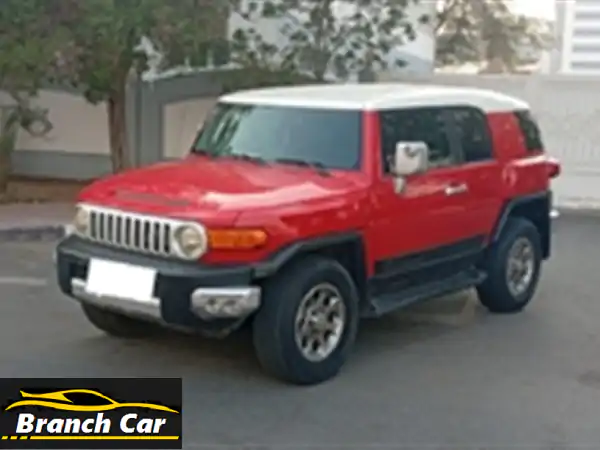 تويوتا FJ Cruiser 2012 قوية وموثوقة للبيع في دبي - فرصة...