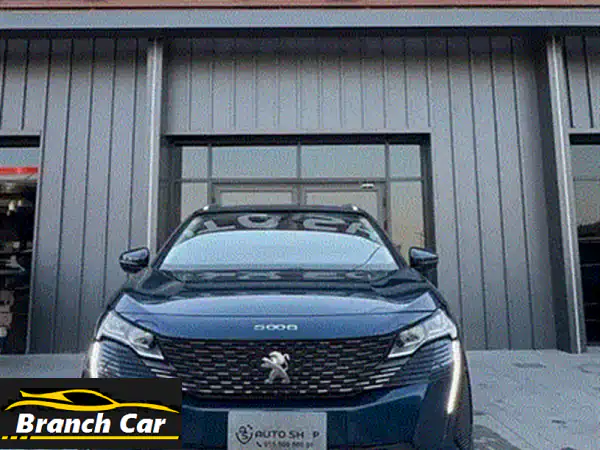 بيجو 5008 2020 - SUV بيضاء بحالة ممتازة! فرصة لا تُفوّت