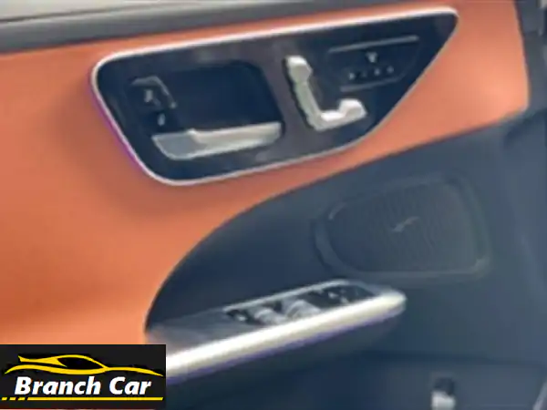 مرسيدس C200 AMG 2025 -  تجربة قيادة فاخرة بانتظارك!