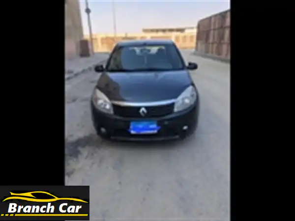 رينو سانديرو 2013 (فئة مميزة) - بحالة ممتازة! صيانة كاملة...