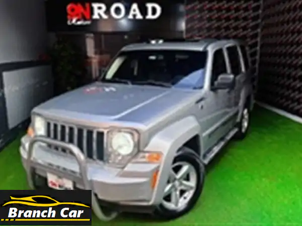 جيب شيروكي 2012 LIMITED بحالة ممتازة - فرصة لا تُفوّت!