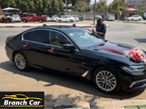 بي إم دبليو 520i 2018 - فخامة ألمانية بلمسة شخصية |...