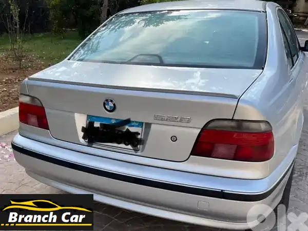 بي ام دبليو الفئة 12000
