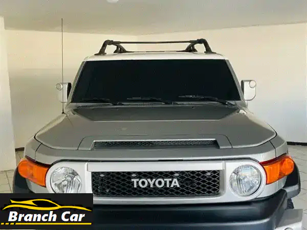تويوتا FJ Cruiser 2009 -  الرفيق الأمثل لمغامراتك!...
