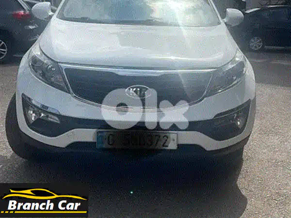 كيا سبورتاج 2015 بيضاء - بحالة ممتازة، خالية من الحوادث!...