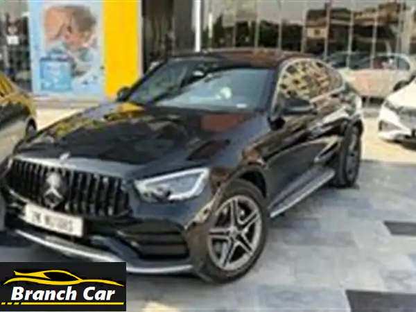 مرسيدس GLC 300 2020 بحالة ممتازة - فرصة ذهبية بالتجمع الخامس!