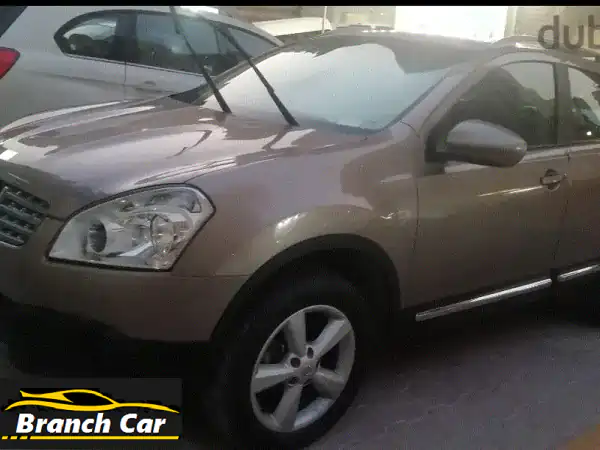 نيسان قاشقاي 2010 - بيج - SUV عائلية بحالة ممتازة! فرصة...