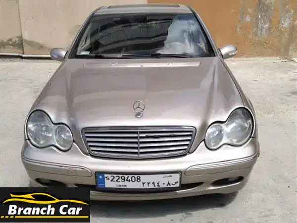 مرسيدس بنز C-Class 2001 بحالة ممتازة - فرصة لا تُفوّت!