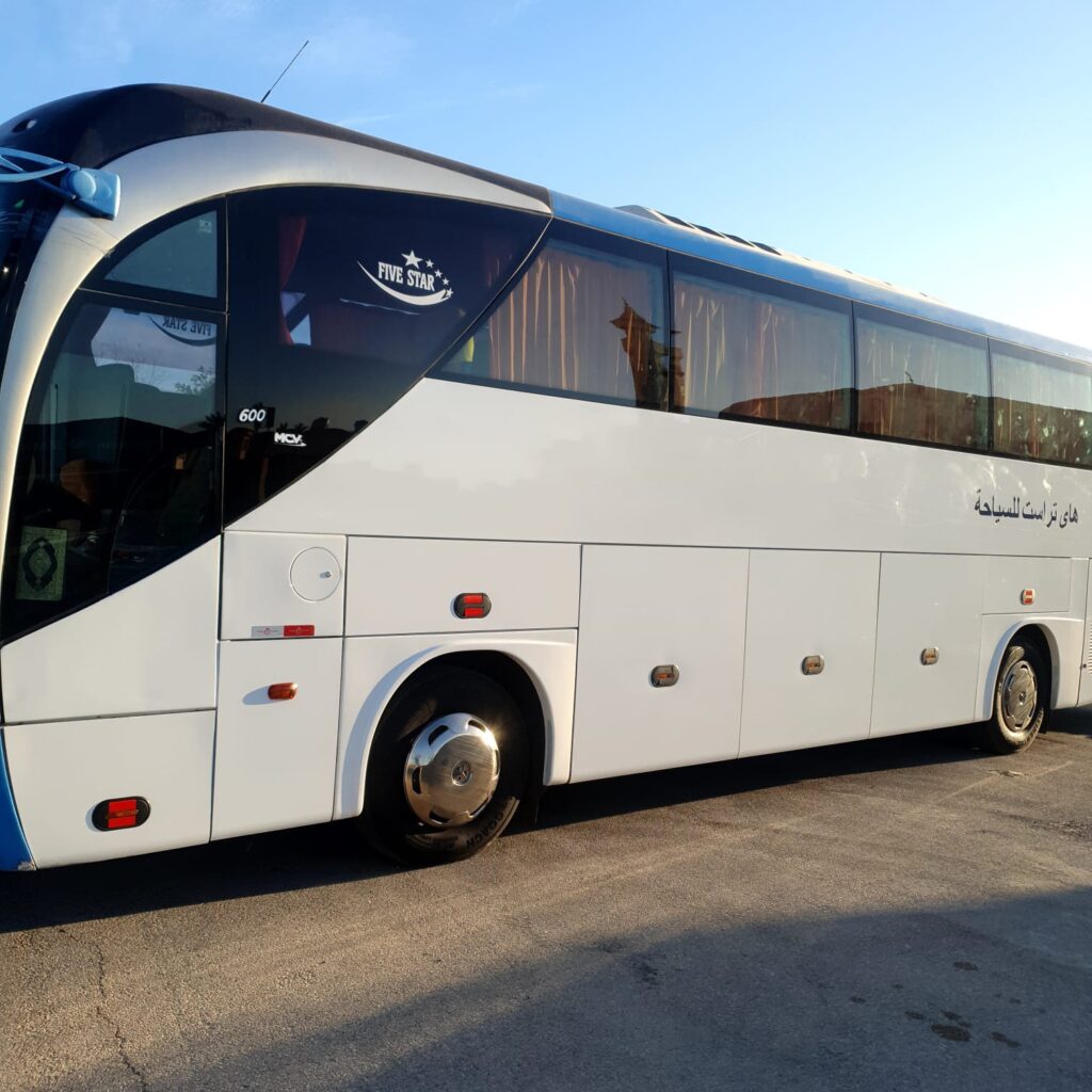 إيجار باصات ونقل سياحي - Tourist Bus - أحدث الموديلات لرحلاتك