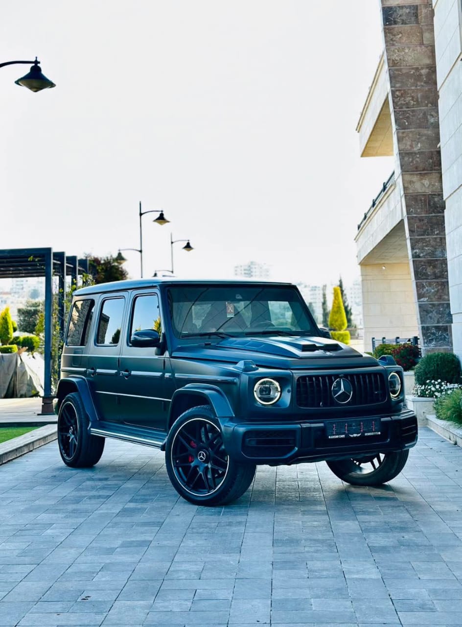 إيجار مرسيدس G-Class بسائق في القاهرة — فخامة وقوة في نفس الوقت