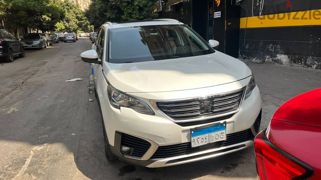 بيجو 5008  Peugeot 5008 2019 اعلي فئه  8